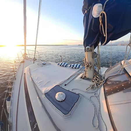 Hotel Bed & Boat Brezza Del Mare Viareggio Zewnętrze zdjęcie