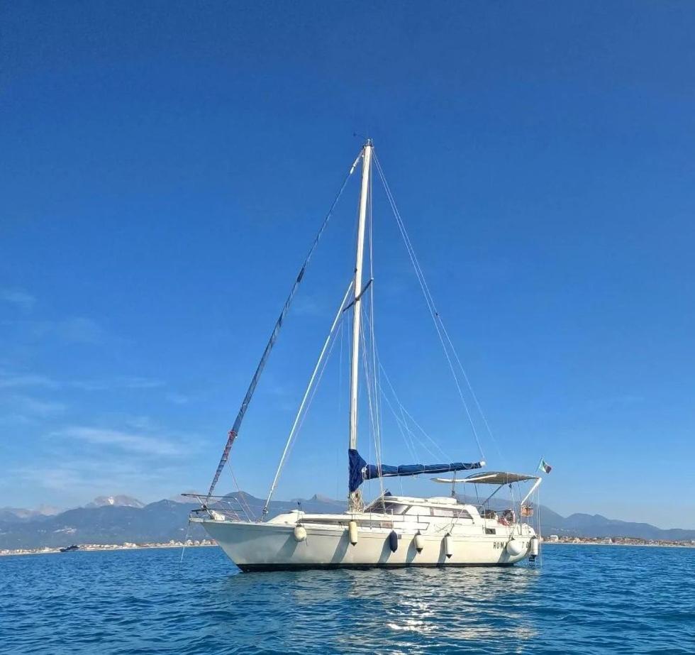 Hotel Bed & Boat Brezza Del Mare Viareggio Zewnętrze zdjęcie